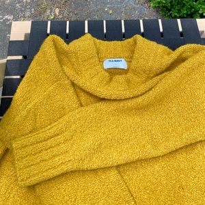 Oversized Yellow Sweater, Old Navy, Size Small